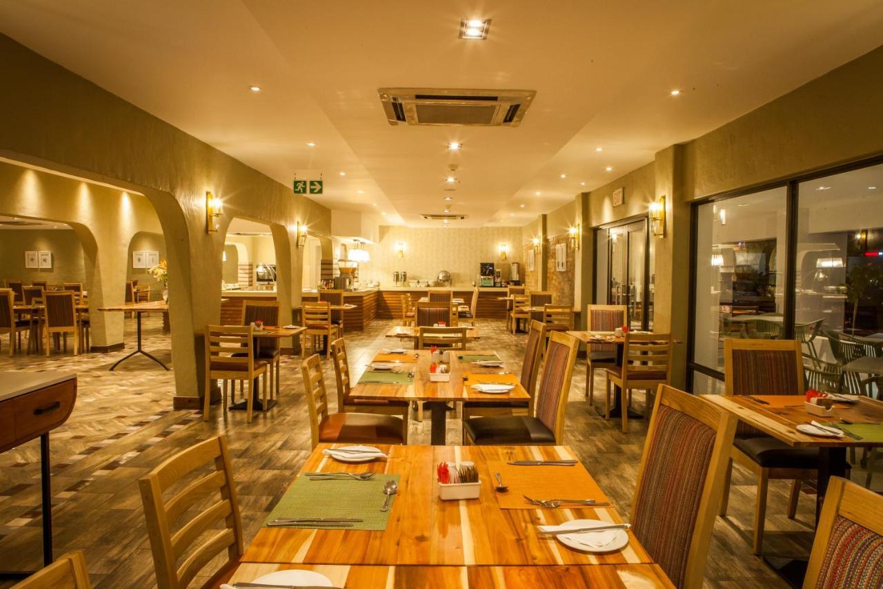 Garden Court Polokwane酒店 外观 照片